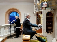 Alexandra Kaleck (Querflöte) und Markus Schaubel (MAYER-Orgel)