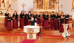 Frauenchor „Cantilena“ Überherrn (Leitung: Marita Grasmück-Fetik)